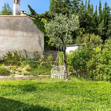 Happyfew Saint Antoine 4*